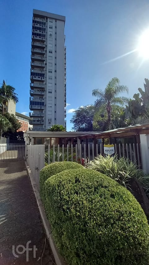 Image 17 - 250163